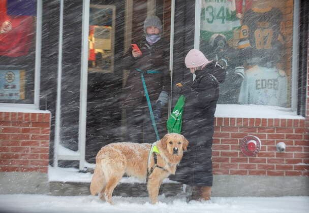 January 21, 2021, St. John S, NL, Canada: Few people were out on Water Street in St. JohnÃ¢â‚¬â ¢s NL on Thursday, January 21, 2021 as the first major snow storm of the winter starts to ramp up. St. John S Canada  - ZUMAc35_ 20210121_zaf_c35_078 Copyright: xPaulxDalyx