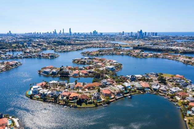 Breathtaking aerial view of C shaped residential island with cozy villas located in Sylvania Waters suburban area on sunny day in Sydney, Model released Copyright: xJordixBatallerx MR