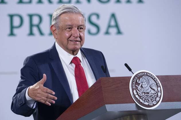 (210125) -- MEXICO CITY, Jan. 25, 2021 () -- Mexico s President Andres Manuel Lopez Obrador speaks during a press conference in Mexico City, Mexico on Jan. 21, 2021. Mexico s President Andres Manuel Lopez Obrador announced Sunday on Twitter that he has tested positive for COVID-19. () MEXICO-PRESIDENT-COVID-19-POSITIVE Xinhua 