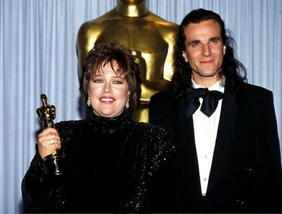 Kathy Bates and Daniel Day Lewis at the 63rd Academy Awards ceremony on March 25, 1991, at the Shrine Auditorium in Los Angeles Copyright: xRalphxDominguez MediaPunchx