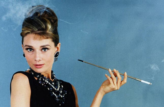 Audrey Hepburn, Breakfast at Tiffany s (1961) Paramount File Reference 34082-370THA Hollywood CA USA  Copyright: xCinemaxLegacyxCollection ThexHollywoodxArchivex 34082370THA