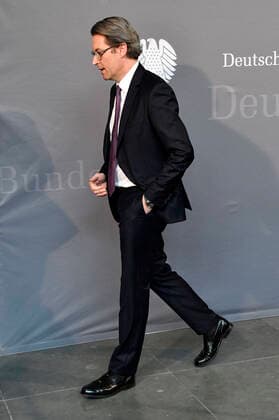 Andreas Scheuer bei der öffentlichen Vernehmung in der Sitzung des 2. Untersuchungsausschusses Pkw-Maut im Marie-Elisabeth-Lüders-Haus. Berlin, 28.01.2021 *** Andreas Scheuer during the public interrogation in the meeting of the 2 committee of inquiry car toll in the Marie Elisabeth Lüders Haus Berlin, 28 01 2021 Foto:xF.xKernx xFuturexImage