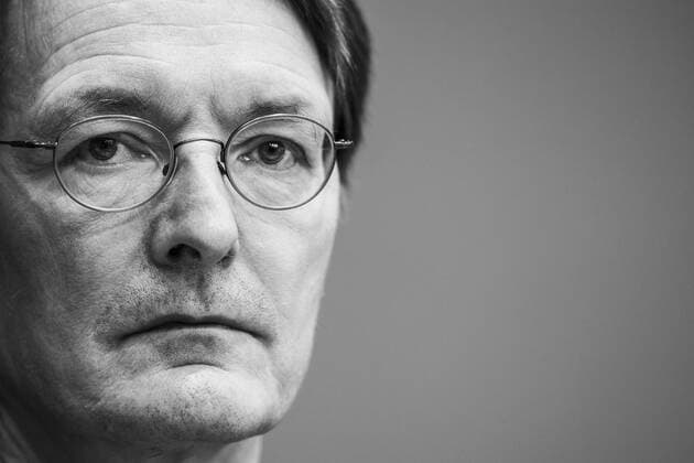 Karl Lauterbach, SPD, aufgenommen im Rahmen einer Pressekonferenz zum Thema Gesetzentwurf zur Regelung der Suizidhilfe in Berlin, 29.01.2021. Berlin Deutschland
