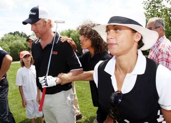 Boris Becker mit seinem Sohn Noah und seiner Stiefmutter Lilly Boris Becker mit seinem Sohn Noah und seiner Stiefmutter Lilly Einweihung des Beckenbauer Golf Platzes am 18.06.2007, Bad Griesbach Bayern Deutschland *** Boris Becker with his son Noah and his stepmother Lilly Boris Becker with his son Noah and his stepmother Lilly Inauguration of the Beckenbauer Golf Course on 18 06 2007, Bad Griesbach Bavaria Germany