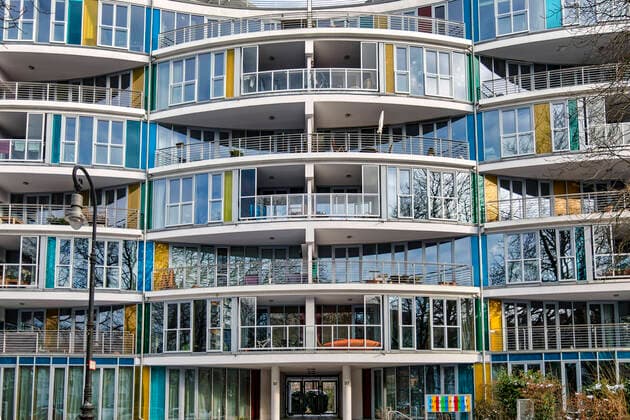 Beginenhof , Alternative living project for senior women, Berlin, Germany Beginenhof , Alternatives Wohnprojekt für Senioren, Frauenwohnen im 21. Jahrhundert,