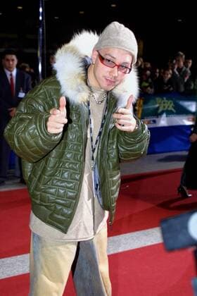 Echo 2002 Copyright: IMAGO. Herrmann : Thema: Verleihung des Deutschen Schallplattenpreises Echo 2002 im ICC Berlin. Ankunft der Stars auf dem Roten Teppich mit: DJ Tomekk Copyright: xEventpressxHerrmannx
