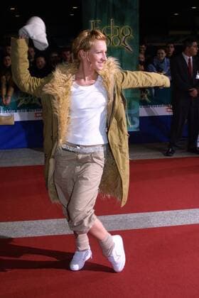 Echo 2002 Copyright: IMAGO. Herrmann : Thema: Verleihung des Deutschen Schallplattenpreises Echo 2002 im ICC Berlin. Ankunft der Stars auf dem Roten Teppich mit: Sandra Nacis von Guano Apes Copyright: xEventpressxHerrmannx