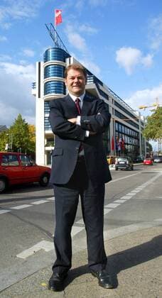 Copyright: IMAGO. Herrmann : Thema: Der vermutlcu neue SPD Generalsekretär: Olaf Scholz vor der Parteizentrale *** Copyright IMAGO Herrmann Topic The presumed new SPD secretary general Olaf Scholz in front of the party headquarters Copyright: xEventpressxHerrmannx