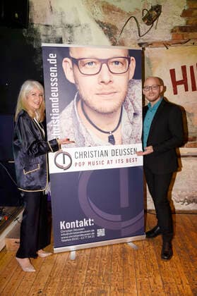 Linda Jo Rizzo und Christian Deussen live beim Back on Stage - Zurück auf die Bühne! Release Konzert via Livestream auf der Kulturbühne Hinterhalt. Geretsried, 05.02.2021
