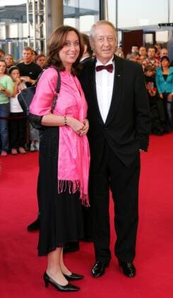 Deutscher Fernsehpreis 2005 Copyright: IMAGO. Herrmann 15.10.2005 Thema: Verleihung Deutscher Fernsehpreis 2005 im Coloneum in Köln ( Koeln) mit den Preistraegern und Gaesten: Paul Spiegel mit Tochter Diana *** German Television Award 2005 Copyright IMAGO Herrmann 15 10 2005 Topic Award ceremony German Television Award 2005 in the Coloneum in Cologne with the award winners and guests Paul Spiegel with daughter Diana Copyright: xEventpressxHerrmannx