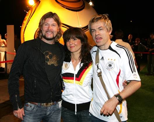 Golden Evening Copyright: IMAGO. Herrmann 08.07.2006 Thema: adidas Event Golden Evening mit einem exklusiven Konzert von Jamiroquai im E-Werk Berlin mit den Gaesten: Rreamonn mit Michael Mittermeier und dessen Frau Gudrun *** Golden Evening Copyright IMAGO Herrmann 08 07 2006 Theme adidas Event Golden Evening with an exclusive concert of Jamiroquai in the E Werk Berlin with the guests Rreamonn with Michael Mittermeier and his wife Gudrun Copyright: xEventpressxHerrmannx