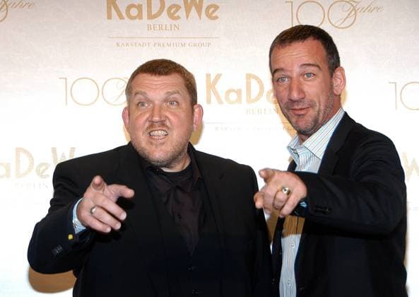 Jubilaeumsnacht - 100 Jahre KadeWe V.l.: Dietmar Baer und Heio von Stetten bei der Jubilaeumsnacht - 100 Jahre KadeWe im KadeWe in Berlin am 10.10.2007. Copyright : IMAGO. Mathias Krohn EVENTPRESS *** Anniversary night 100 years KadeWe V l Dietmar Baer and Heio von Stetten at the anniversary night 100 years KadeWe at the KadeWe in Berlin on 10 10 2007 Copyright IMAGO Mathias Krohn EVENTPRESS Copyright: xEventpress MathiasxKrohnx
