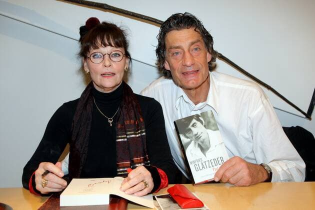 Paul und Paula 22. Pariser Platz der Kulturen : Angelica Domroese und Winfried Glatzeder stellten ihre Buecher vor und sprachen ueber ihre gemeinsame Arbeit an dem Film Die Legende von Paul und Paula Copyright: IMAGO. Datum : 31.03.2008 IMAGO. Foto und News Agentur Berlin Henry H. Herrmann *** Paul and Paula 22 Pariser Platz der Kulturen Angelica Domroese and Winfried Glatzeder presented their books and talked about their joint work on the film The Legend of Paul and Paula Copyright IMAGO Date 31 03 2008 IMAGO Photo and News Agency Berlin Henry H Herrmann Copyright: xEventpressx