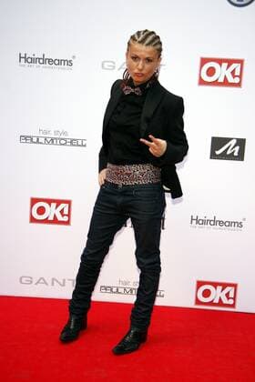 OK! Style Award 2009 Lucy Diakowska No Angels am roten Teppich zum OK ! Style Award Auszeichnung 2009 in der Britischen Botschaft in der Wilhelmstrasse in Berlin Mitte IMAGO. Müller 14.05..2009 IMAGO. Foto Berlin Henry H. Herrmann *** OK Style Award 2009 Lucy Diakowska No Angels at the red carpet for the OK Style Award 2009 at the British Embassy in Wilhelmstrasse in Berlin Mitte IMAGO Müller 14 05 2009 IMAGO Foto Berlin Henry H Herrmann Copyright: xEventpressxMuellerx