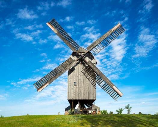 Bockwindmühle, Beelitz, Brandenburg, Deutschland, Europa *** Bockwindmühle, Beelitz, Brandenburg, Germany, Europe Copyright: imageBROKER AndreasxVitting iblavi06688789.jpg