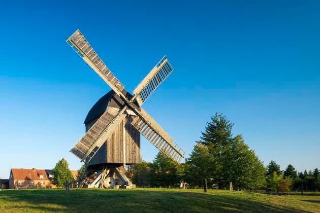 Bockwindmühle Grieben, Tangerhütte, Sachsen-Anhalt, Deutschland, Europa Copyright: imageBROKER/AndreasxVitting iblavi06688822.jpg