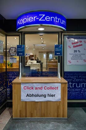 Harter Lockdown, Geschlossene Einzelhändler, Click and Collect, Copyshop, Stuttgart, Baden-Württemberg, Deutschland Einzelhandel Corona