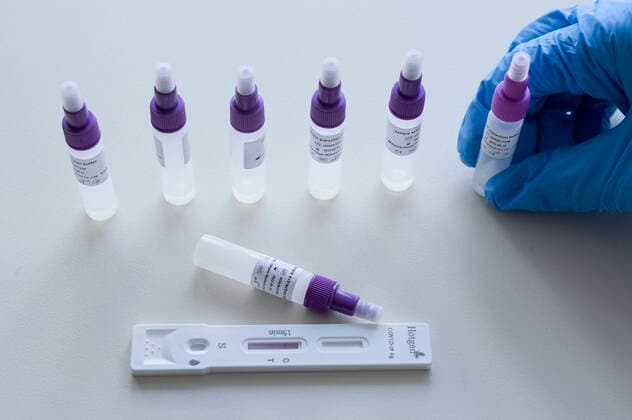GERMANY, corona virus, fast testing GERMANY, Hamburg, fast testing for visitors in nursing home for old people