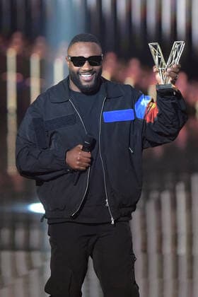36e edition des VICTOIRES DE LA MUSIQUE. Pour sa 36eme edition, la ceremonie des Victoires de la musique se tiendra a la Seine Musicale de Boulogne Billancourt, sans public. BOULOGNE BILLANCOURT, FRANCE FEBRUARY 12 fevrier 2021. Gradur at 36th Victoires de la Musique held at La Seine Musicale in Bolougne Billancourt on February 12, 2021 france 264959 2021-02-12 France  Copyright: xFranckxCastel MPPx STAR_264959_063