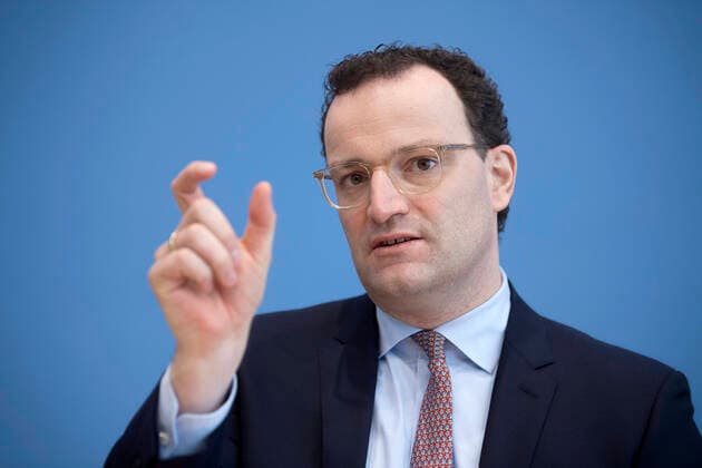Jens Spahn - Coronavirus DEU, Deutschland, Germany, Berlin, 12.02.2021 Jens Spahn, Bundesgesundheitsminister CDU, waehrend der Bundespressekonferenz zum Thema Unterrichtung des BMG zum Umgang mit dem Coronavirus in Berlin. Jens Spahn, Federal Minister for Health CDU, during a press call at the Bundespressekonferenz concerning on the spread of the the novel coronavirus COVID-19 pandemic in Berlin, Germany