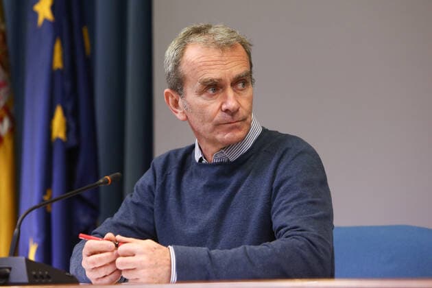 The director of the Center for Coordination of Alerts and Health Emergencies (CCAES), Fernando Simon, intervenes during a conference convened before the media at the Ministry of Health to report on the evolution of the coronavirus, in Madrid, (Spain), February 15, 2021. 18 FEBRUARY 2021 LagenciaEP PRESS R.Rubio.POOL 02 18 2021 Madrid Madrid Spain Copyright: xLagenciaEPxPRESS R.Rubio.POOLx 3569733