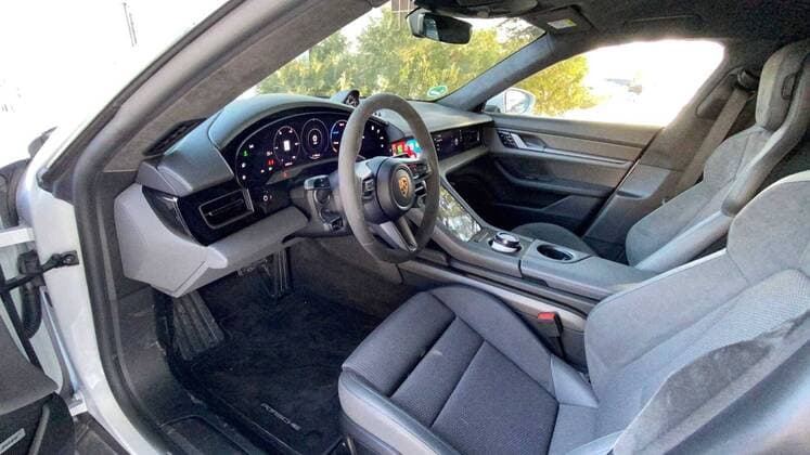 February 18, 2021, USA: Front seat of 2021 Porsche Taycan RWD USA - ZUMAm67_ 20210218_zaf_m67_022 Copyright: xMarkxPhelan DetroitxFreexPressx