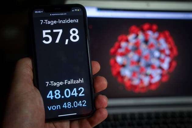 News Bilder des Tages Coronavirus in Deutschland - Covid-19-Dashboard des Robert Koch-Institut 20.02.2021: Robert Koch-Institut: 7-Tage-Inzidenz 57,8. 7-Tage-Fallzahl 48.042.