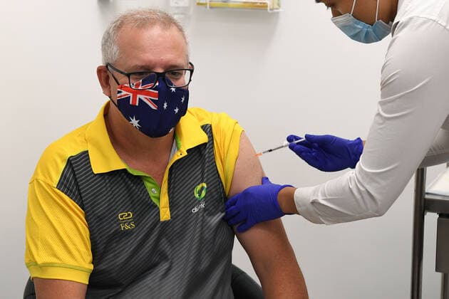 SCOTT MORRISON COVID19 VACCINATION, Australian Prime Minister Scott Morrison receives his COVID-19 vaccination during a visit to Castle Hill Medical Centre to preview the COVID-19 vaccination program on Sunday, February 21, 2021. The PM has received a COVID-19 vaccination, joining a small group of people who are the first in Australia to receive a jab. ( NO ARCHIVING, EDITORIAL USE ONLY, NO USE IN BOOKS WITHOUT CONSENT SYDNEY NSW AUSTRALIA  Copyright: xJOELxCARRETTx 20210221001522016670