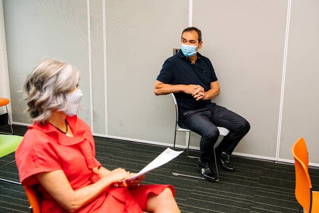 SA COVID19 VACCINE ROLLOUT, South Australian Premier Steven Marshall and Chief Public Health Officer Professor Nicola Spurrier in the waiting room at the Royal Adelaide Hospital in Adelaide, Monday, February 22, 2021. Australia will begin its roll out of the Pfizer coronavirus vaccine on Monday, the country s most complicated logistical exercise to date.( NO ARCHIVING, EDITORIAL USE ONLY, NO USE IN BOOKS WITHOUT CONSENT ADELAIDE SA AUSTRALIA  Copyright: xMORGANxSETTEx 20210222001522247032