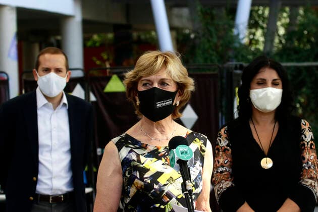 Santiago 22 February 2021 The Minister of Social Development, Karla Rubilar, the National Director of Senama, Octavio Vergara and the Mayor of Providencia, Evelyn Matthei, make a call to people who have not yet been vaccinated against Covid, do it this week in the different vaccination points of the country on the o  Copyright: JAVIERxSALVO ATONCHILE