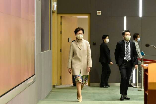 Coronavirus in Hongkong, Carrie Lam Pressekonferenz HONG KONG, CHINA - FEBRUARY 23: Hong Kong Chief Executive Carrie Lam Cheng Yuet-ngor wearing a face mask speaks during a press conference on February 23, 2021 in Hong Kong, China.  Copyright: xVCGx CFP111318490764