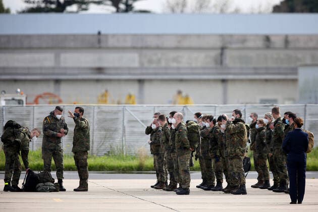 February 23, 2021, Lisbon, Portugal: German army medical experts arrives at Figo Maduro military airbase in Lisbon, Portugal on February 23, 2021. Based on a bilateral agreement, a second team of German army medical experts arrived in Portugal on Tuesday to replace the team that has been in Portugal since February 3 to assist the country in its fight against the COVID-19 pandemic. Lisbon Portugal - ZUMAf123 20210223_zap_f123_014 Copyright: xPedroxFiuzax