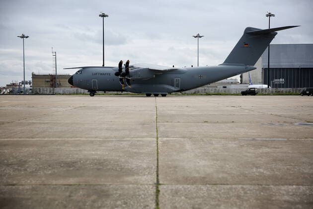 February 23, 2021, Lisbon, Portugal: A German Air Force Airbus A400M-180 transporting German army medical experts arrives at Figo Maduro military airbase in Lisbon, Portugal on February 23, 2021. Based on a bilateral agreement, a second team of German army medical experts arrived in Portugal on Tuesday to replace the team that has been in Portugal since February 3 to assist the country in its fight against the COVID-19 pandemic. Lisbon Portugal - ZUMAf123 20210223_zap_f123_017 Copyright: xPedroxFiuzax