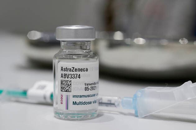 GERMANY, corona vaccine GERMANY, Hamburg, corona pandemic, largest vaccination center in Germany, for daily max 7000 people, empty vials of british vaccine AstraZeneca