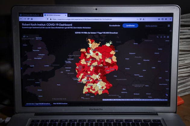 Coronavirus in Deutschland - Covid-19-Dashboard des Robert Koch-Institut 27.02.2021: Robert Koch-Institut: 7-Tage-Inzidenz 63,8. 7-Tage-Fallzahl 53.048. COVID-19-Fälle 2.424.446. Zugang um 9.762 gegenüber dem Vortag. COVID-19-Todesfälle 69.519. Zugang um 394 gegenüber dem Vortag.