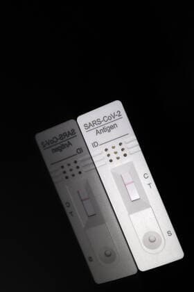 Corona Schnelltest, SARS-CoV-2 Antigen Schnelltest, Negativer Test Corona-Schnelltest am 28.02.2021 in Siegen Deutschland.