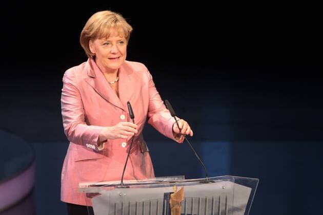Deutscher Filmpreis 2010 Dr. Angela Merkel - Deutscher Filmpreis 2010 - Deutsche Filmakademie verleiht im Friedrichstadtpalast in Berlin. Copyright: Eventpress Radke Datum: 23.04.2010 *** German Film Award 2010 Dr Angela Merkel German Film Award 2010 German Film Academy awards at Friedrichstadtpalast in Berlin Copyright Eventpress Radke Date 23 04 2010 Copyright: xEventpressxRadkex
