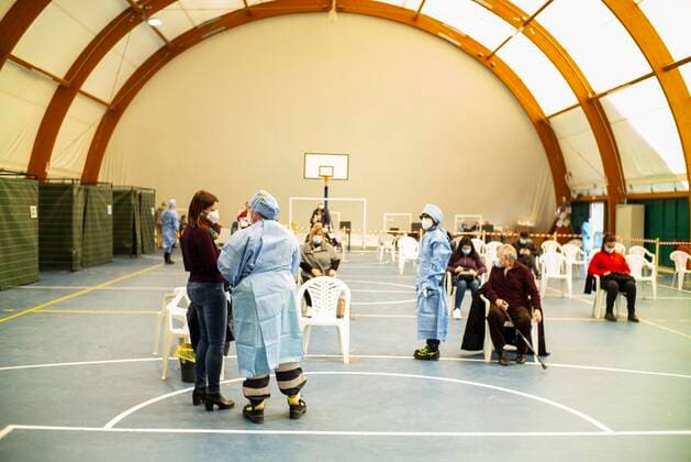 Viggiu . first day of the anti Covid-19 vaccination campaign open from 18 to 65 years, following the closure of the country in the red zone. Event organized and followed by the Italian red cross, ASST 7 lakes Olona valley, civil protection, general practitioners, ANPAS Lombardia and hospital and territorial staff Editorial Usage Only  Copyright: xDAVIDExCANELLAx xIPAx