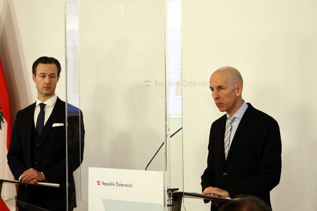 PK im BKA zur Corona Wirtschaftslage Wien, BKA, 02. 03. 2020 Gernot BLÜMEL, Martin KOCHER