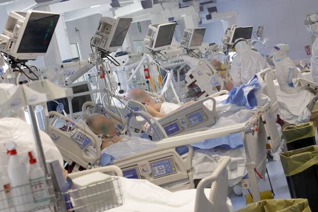 Modena. Covid patients admitted to the Anesthesia, Resuscitation and Intensive Care Department of the Sant Agostino Hospital Editorial Usage Only  Copyright: xROBERTOxBRANCOLINIx xIPAx