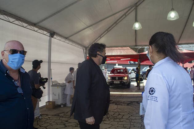 Governor of Sao Paulo visits Drive-Thru COVID-19 Vaccination Center . Governor of Sao Paulo visits Drive-Thru COVID-19 Vaccination Center . March 2, 2021, Sao Paulo, Brazil: The Governor of Sao Paulo, Joao Doria was at a drive-thru COVID-19 vaccination center at Morumbi Stadium in Sao Paulo, with the presence of the President of Sao Paulo soccer team, Julio Casares and the municipal health secretary Edson Aparecido Governor of Sao Paulo visits Drive-Thru COVID-19 Vaccination Center .  Copyright: xLecoxVianax