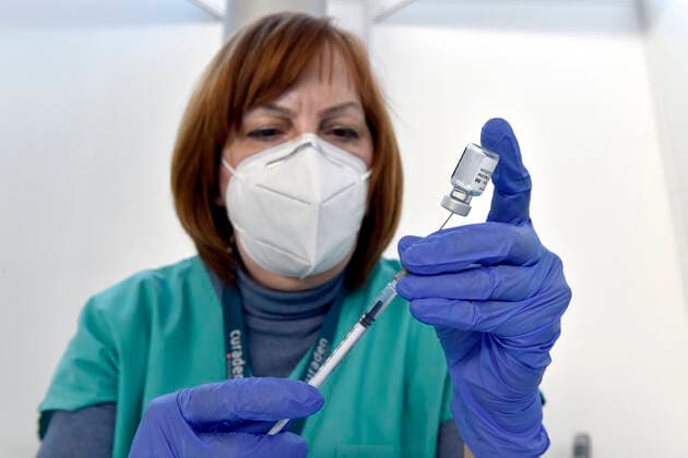 The Vaccination centre at the Brno Exhibition Grounds starts vaccinate the Svazna School teachers with Comirnaty vaccine from Pfizer BioNTech, on Tuesday, March 2nd, 2021. (CTKxPhoto VaclavxSalek) CTKPhotoP202103020841401  sal 02