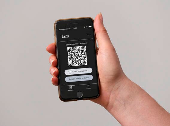 05.03.2021, Die Corona-Nachverfolgungs-App LUCA auf dem Smartphone iPhone. (Model Release vorhanden) 05.03.2021, Corona-Tracking-App, LUCA auf dem iphone 05.03.2021, Corona-Tracking-App, LUCA auf dem iphone