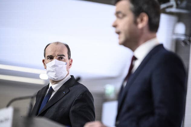 French Health Minister Olivier Veran and French Prime Minister Jean Castex hold a press conference on the French government s current strategy for the ongoing Covid-19 (novel cornavirus) pandemic, on March 4, 2021, in Paris. Le ministre francais de la sante Olivier Veran et le Premier ministre Jean Castex tiennent une conference de presse sur la strategie actuelle du gouvernement francais face a la pandemie actuelle de Covid-19 (nouveau cornavirus), le 4 mars 2021, a Paris. NEWS : Conference de presse du ministre de la Sante et du Premier ministre francais - 04 03 2021 POOL ELIOTBLONDET PANORAMIC  757977_023