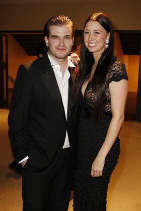 Gregor Nebel und Begleitung ( neue Freundin ? ) Nadine bei der 17. Festlichen Operngala fÃ?r die Deutsche AIDS-Stiftung in der Deutsche Oper Berlin. *** Gregor Nebel and his new girlfriend Nadine at the 17 Festive Opera Gala for the German AIDS Foundation at the Deutsche Oper in Berlin. Copyright: xEventpressxRadkex