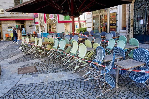 (210306) -- VIENNA, March 6, 2021 -- Photo taken on March 6, 2021 shows sealed-off tables and chairs outside a restaurant in Vienna, Austria. For the year 2020, Austria s GDP recorded the most striking decline since 1945 with a minus of 6.6%. (Photo by Xinhua) AUSTRIA-VIENNA-COVID-19-GDP-DECLINE GeorgesxSchneider 