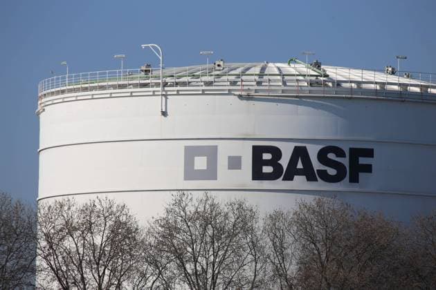 Blick auf die BASF in Ludwigshafen *** View of BASF in Ludwigshafen Copyright: xx