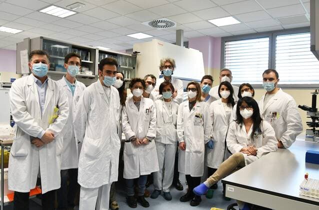 Varese, Italy ASST Sette Laghi Research procedure in the microbiology laboratory led by Prof. Fabrizio Maggi and his team during the reconstruction of the new virus genome with the sequencing of the entire instrumental of the entire spike protein, the part of the Sars CoV- 2 In the photo: Prof. Fabrizio Maggi with team  Copyright: xNickxZonnax xIPAx xNickxZonnax
