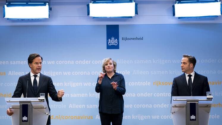 News Themen der Woche KW10 News Bilder des Tages DEN HAAG - Demissionair premier Mark Rutte en demissionair minister Hugo de Jonge (Volksgezondheid, Welzijn en Sport) geven een toelichting op de coronamaatregelen in Nederland. ANP BART MAAT Copyright: xHollandsexHoogtex xxANPx x429017038x