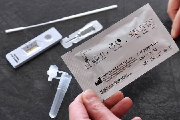 Themenbild Corona Antigen Test,Schnelltest, Coronaschnelltest.Selbsttest. Jeder Bundesbuerger soll einen Anspruch auf einen kostenlosen Schnelltest pro Woche haben.